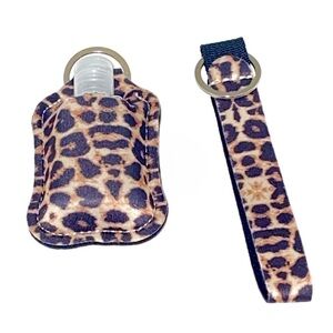 NWOT Wristlet with Refillable Bottle Sunscreen Lotion Hand Sanitizer